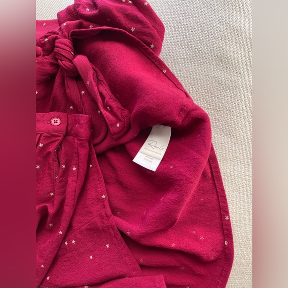 Rails Sloane Rogue Gradient Stars Button Down V-Neck Shirt In Dark Red Size M - Picture 12 of 14